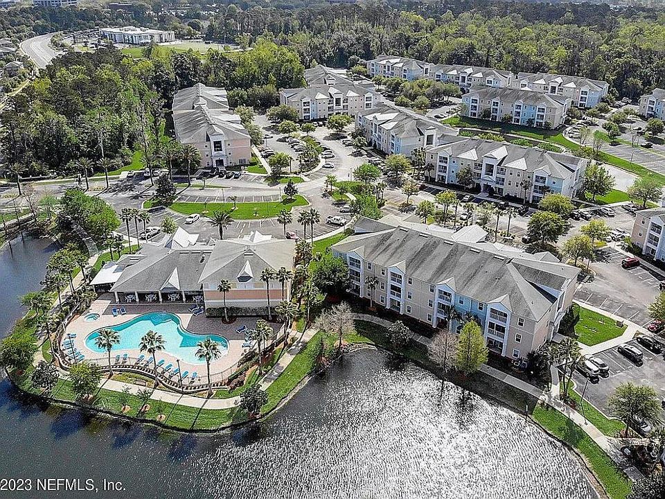 1st image of 8235 Lobster Bay Ct Unit 202