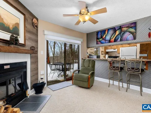 2222 Tanners Rdg #2222, Roseland, VA 22967