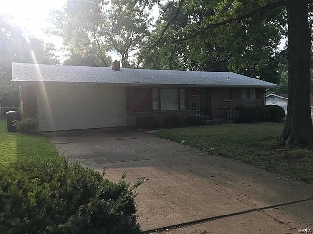 1st image of 2317 Fayview Dr