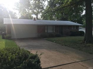 2317 Fayview Dr, Saint Louis, MO 63114