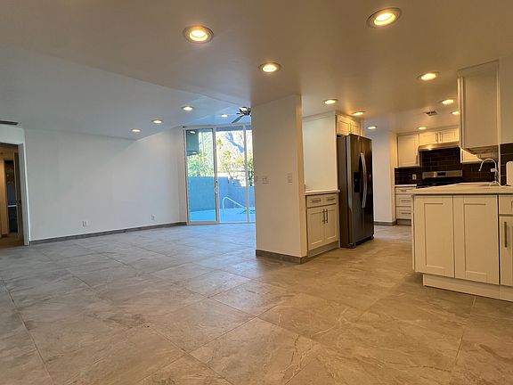3rd image of 2286 N Junipero Ave APT 1
