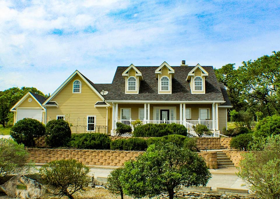 1st image of 155 Victoria Dr