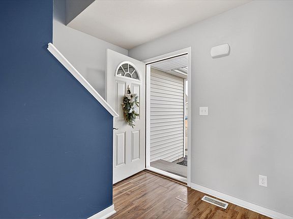 5th image of 11681 Koala Bear Dr SE