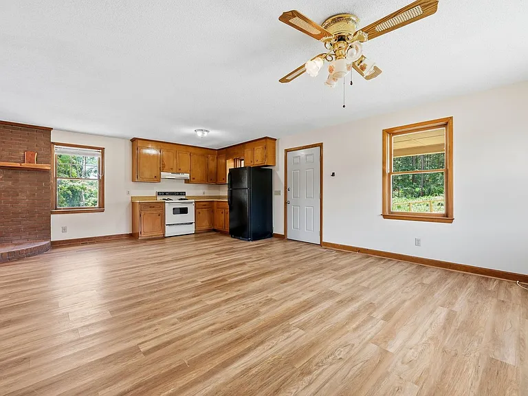 763 Tingen Rd — Photo 20
