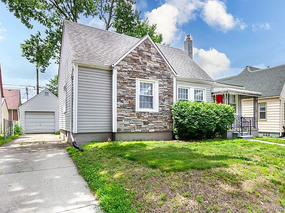 2nd image of 2442 Homeplace St