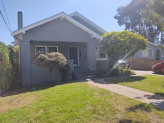 2nd image of 704 Laurel Ave