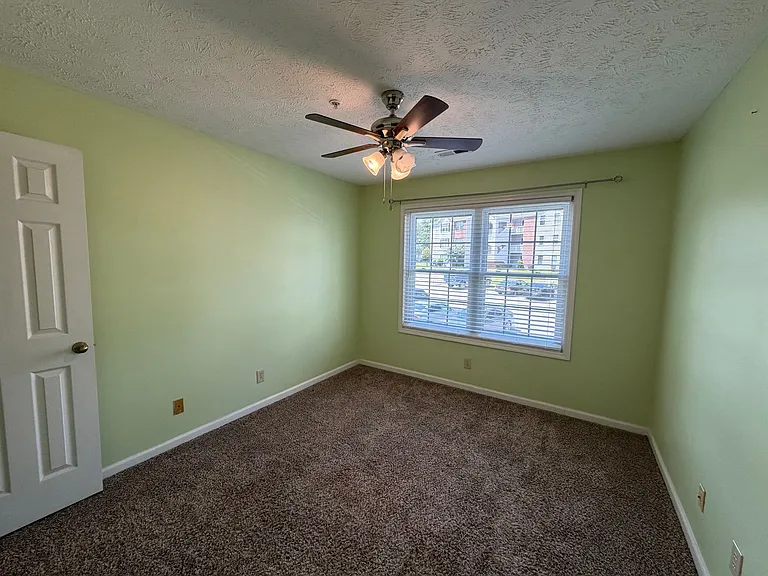 341 Waterdown Dr #5 — Photo 15