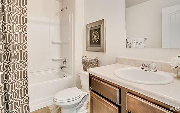 4th image of 7287 Red Maple Cir #115