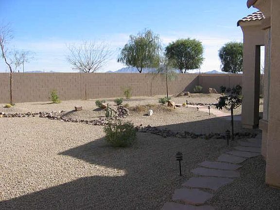 4th image of 2843 SE BUCKSKIN Way
