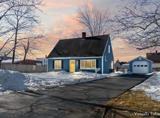 17 Winter St, Biddeford, ME 04005