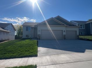 6229 Cody Pl NW, Rochester, MN 55901