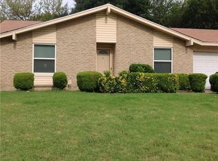 2510 Cottonwood St, Arlington, TX 76014
