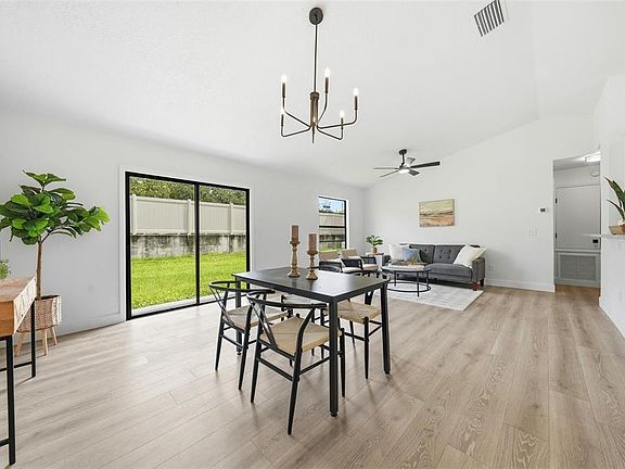 3rd image of 350 LAKE CRESCENT DRIVE