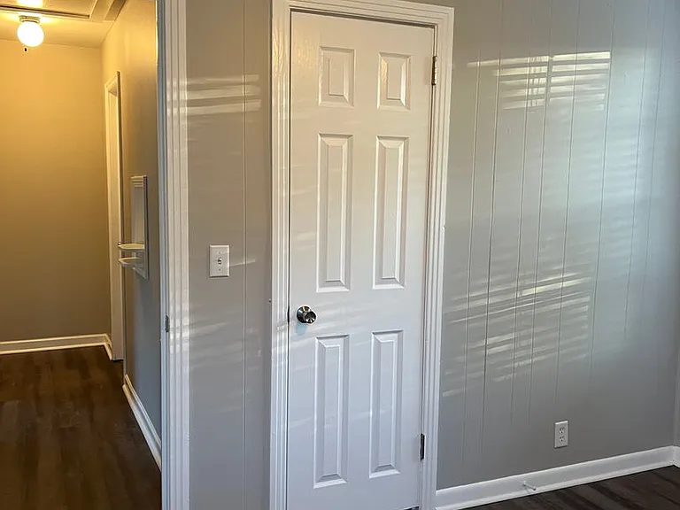 122 Forest Ave — Photo 12
