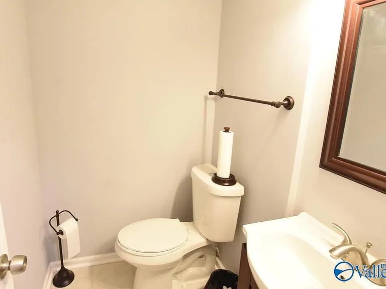 1814 Whisperwood Way NW — Photo 12