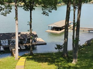 235 Shore Dr, Moneta, VA 24121