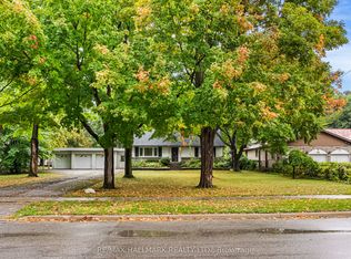 344 Spring Garden Ave, Toronto, ON M2N 3H5