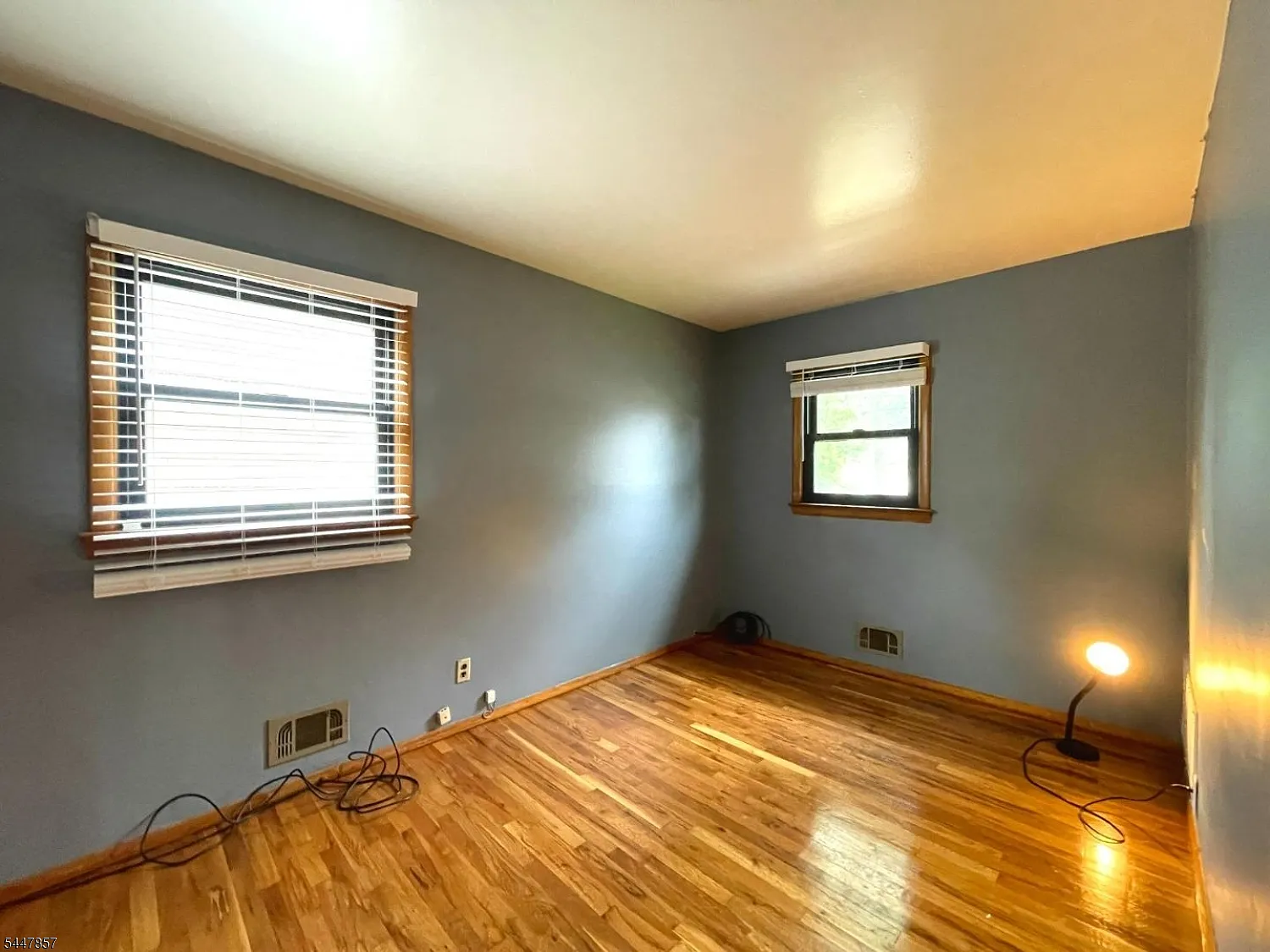 1 bed, 1.0 bath, 1205 sqft, $2,000 — Photo 3