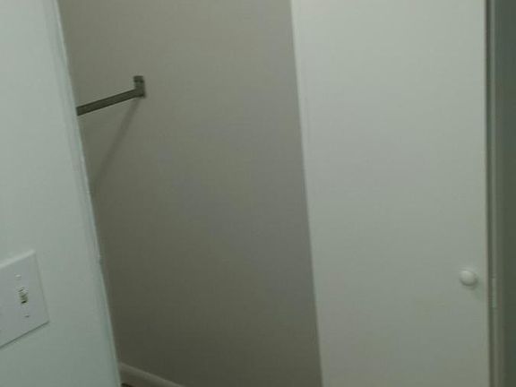 4''x4' Closet