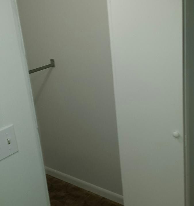 4''x4' Closet