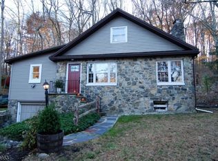 42 Woodland Rd, Morristown, NJ 07960