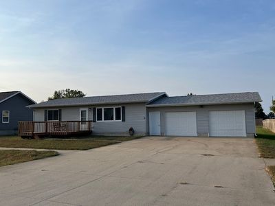 310 2nd St, Menlo, IA, 50164