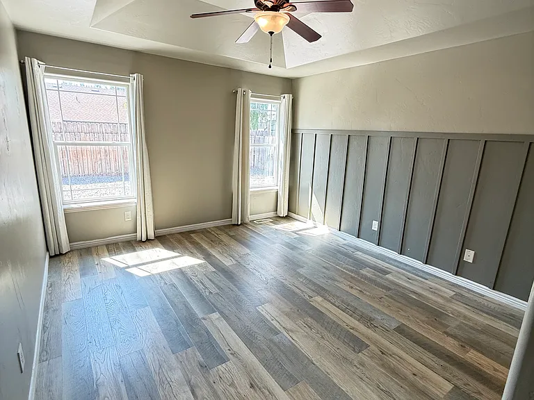 1408 Lauren Ln — Photo 16