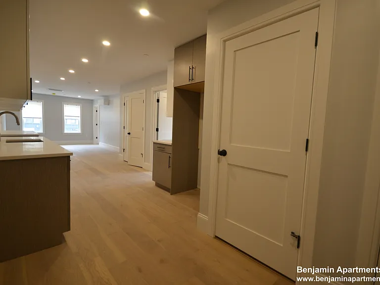 425 Market St #402 — Photo 5