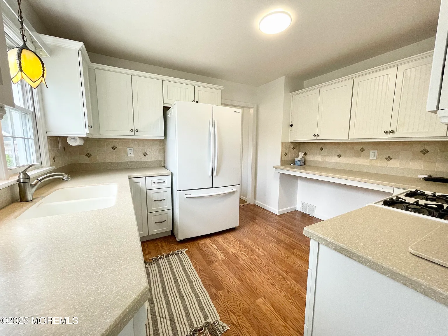 4 bed, 1428 sqft, $1,875 — Photo 4