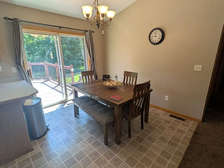 1002 3rd Ave SW — Photo 16