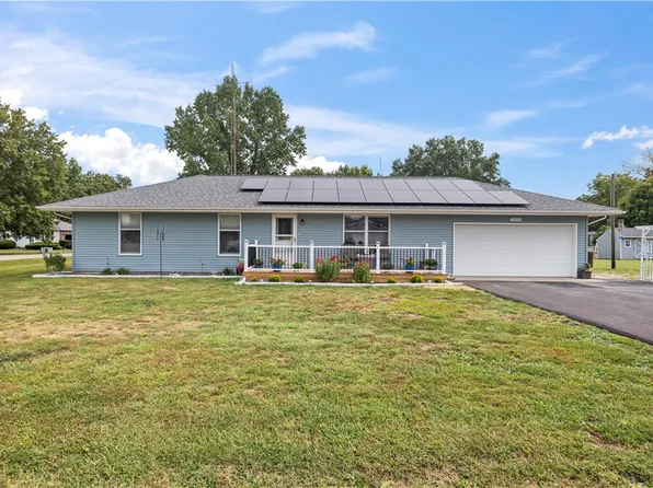 1520 N 1900 East Rd, Shelbyville, IL 62565