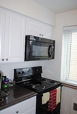5th image of 4177 Paxton Woods Ln APT 3