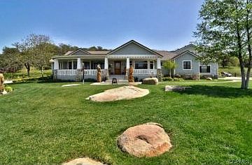 1st image of 19500 Hodge Cir