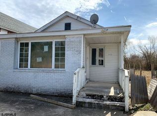 203 E Edgewater Ave, Pleasantville, NJ