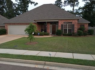 125 Rockbridge Cir, Clinton, MS 39056