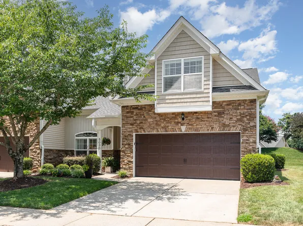 5030 Homeplace Dr, Apex, NC 27539