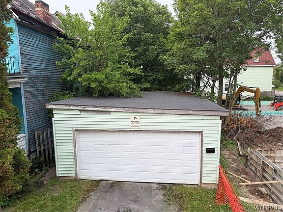 2nd image of 541 7th St #16