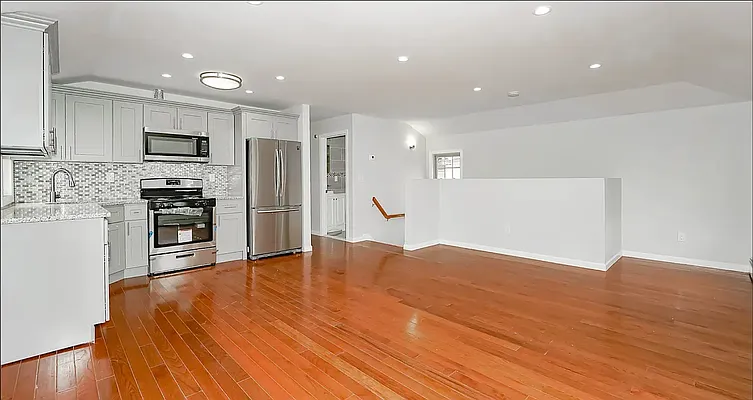 Rented by Compass | media 1