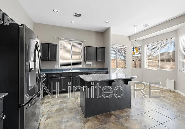 4795 N Edgemont Rd — Photo 9
