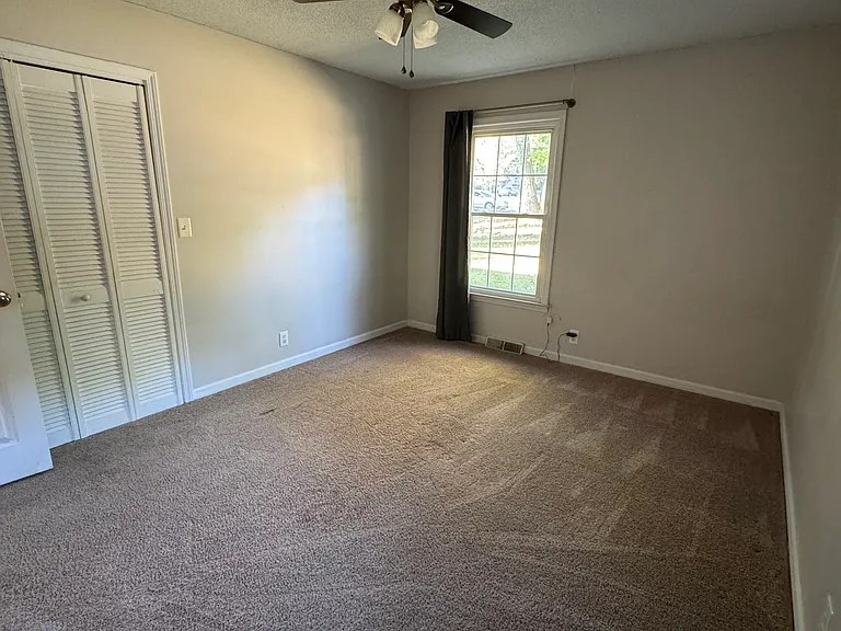 113 Cold Springs Rd — Photo 14