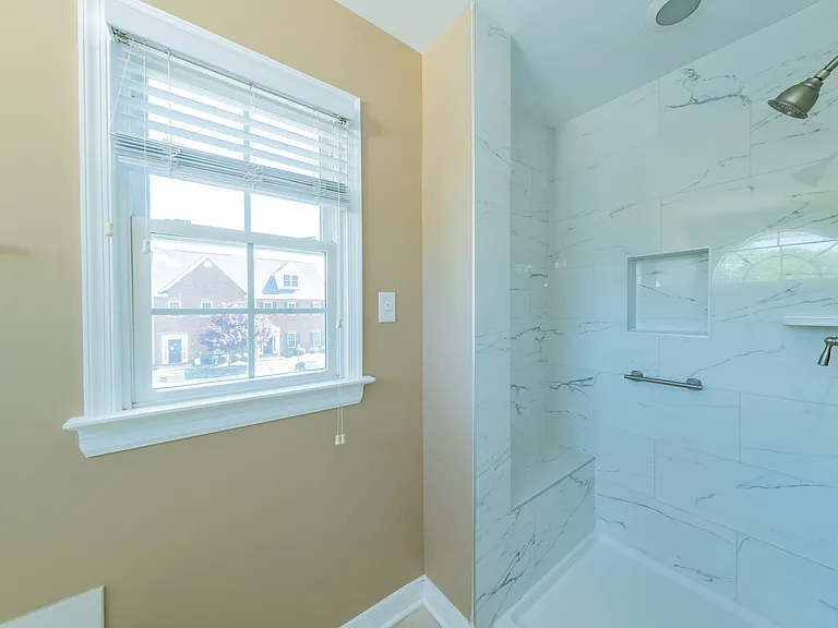 9721 Pemberton Crossing Dr — Photo 50