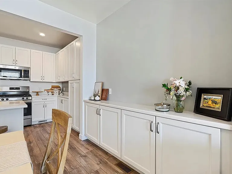 14818 S Queens Garden Ln — Photo 21