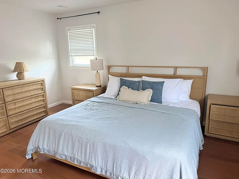 116 Cornell Ave — Photo 9