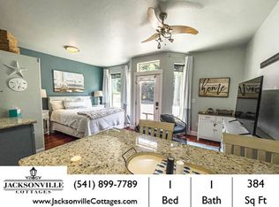 175 E E St, Jacksonville, OR 97530