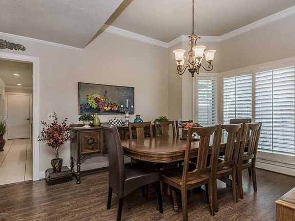 5th image of 3455 Gladstone Ln