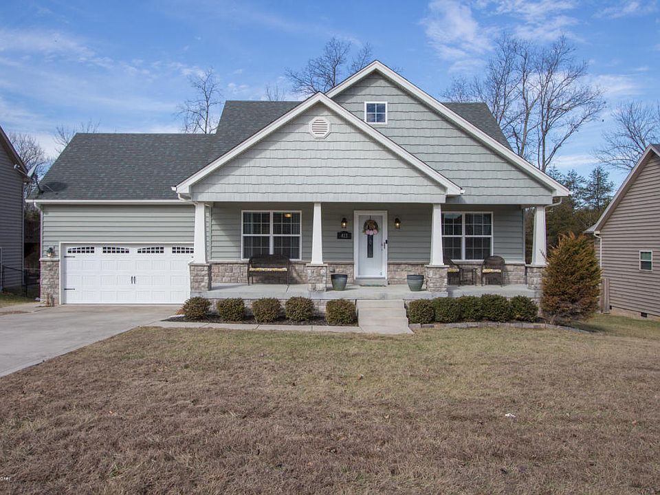 1st image of 413 Berger Farm Dr