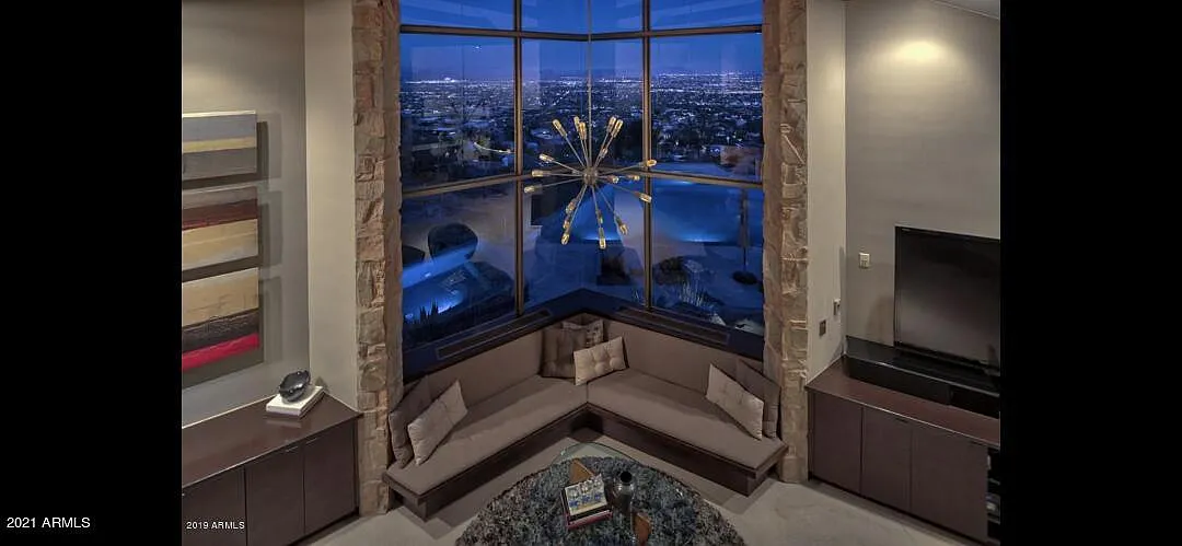 3 bed, 4.0 bath, 5054 sqft, $23,000 — Photo 1