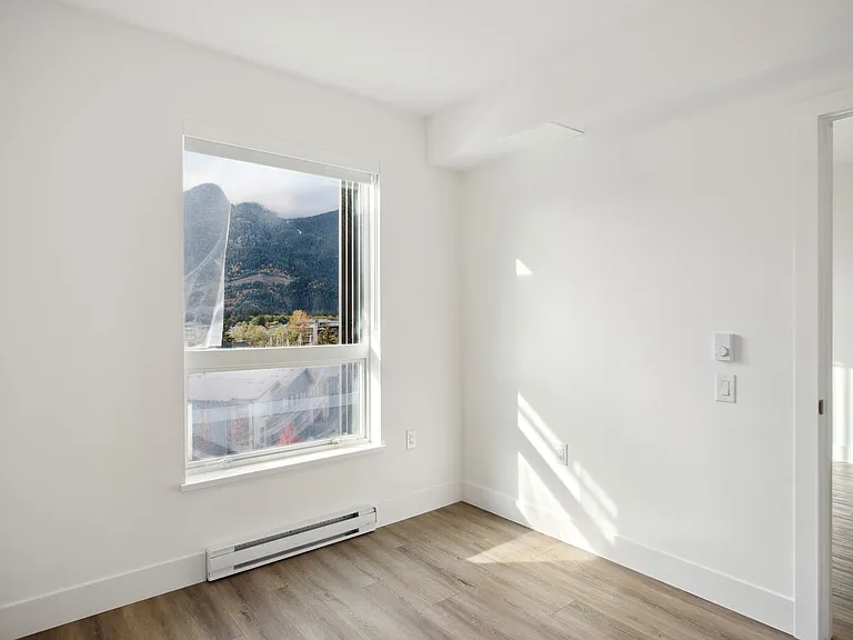 38115 Laurelwood Rd — Photo 49