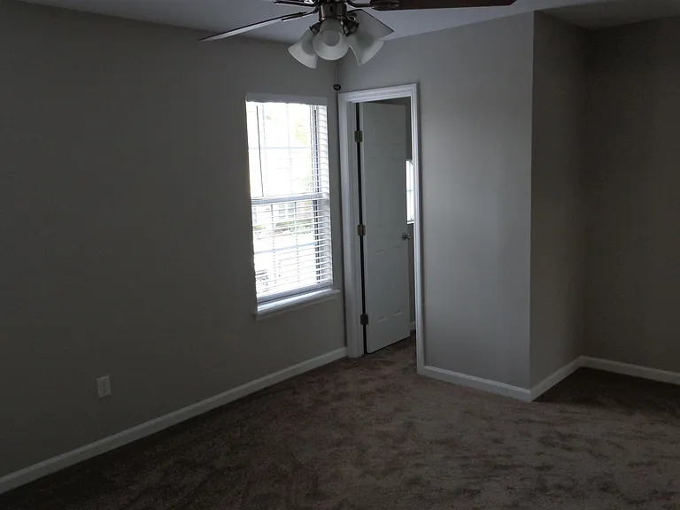 3175 Kirklevington Dr #237 — Photo 14