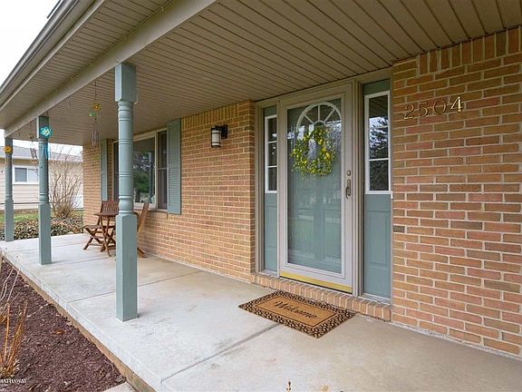 2nd image of 2504 Freeman Dr